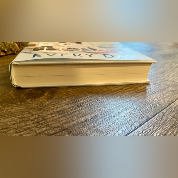 Body Love Every Day Book Kelly LeVeque 21 Day Path to Freedom Great Condition - Picture 3 of 6